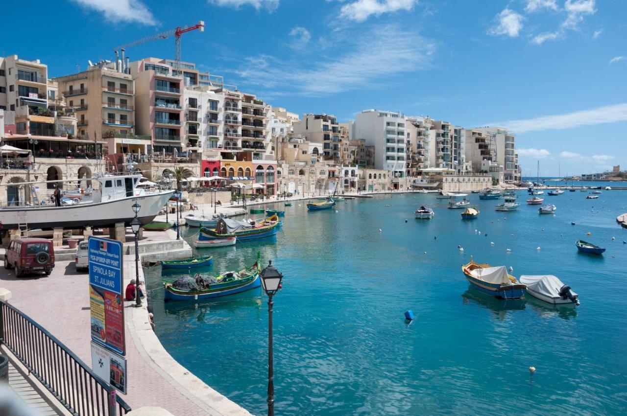 Prime Location Apartment With Side Seaviews Sliema Exteriér fotografie